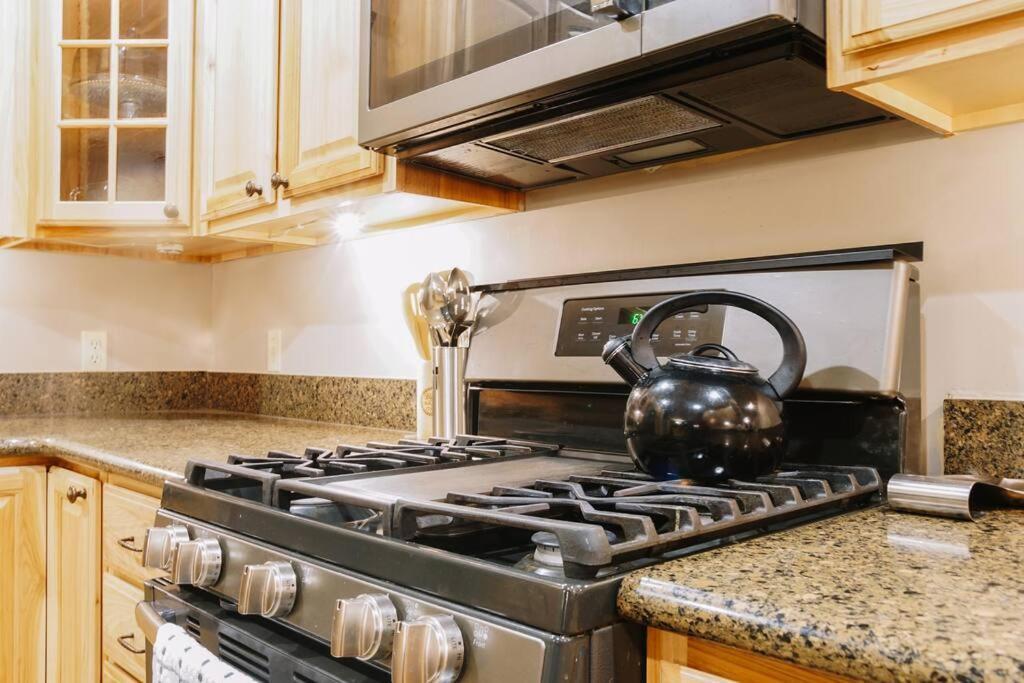 Relaxingrejuvenating 4Br 3 And Half Ba Cabin Munds Park מראה חיצוני תמונה