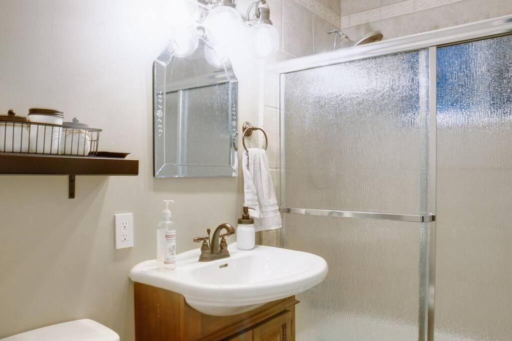 Relaxingrejuvenating 4Br 3 And Half Ba Cabin Munds Park מראה חיצוני תמונה